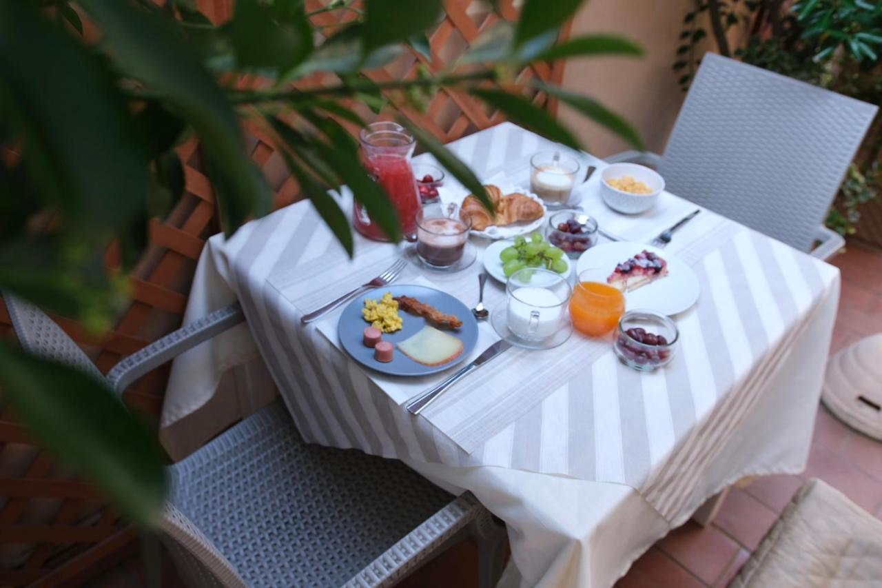 Hotel Tahiti В'яреджо Екстер'єр фото