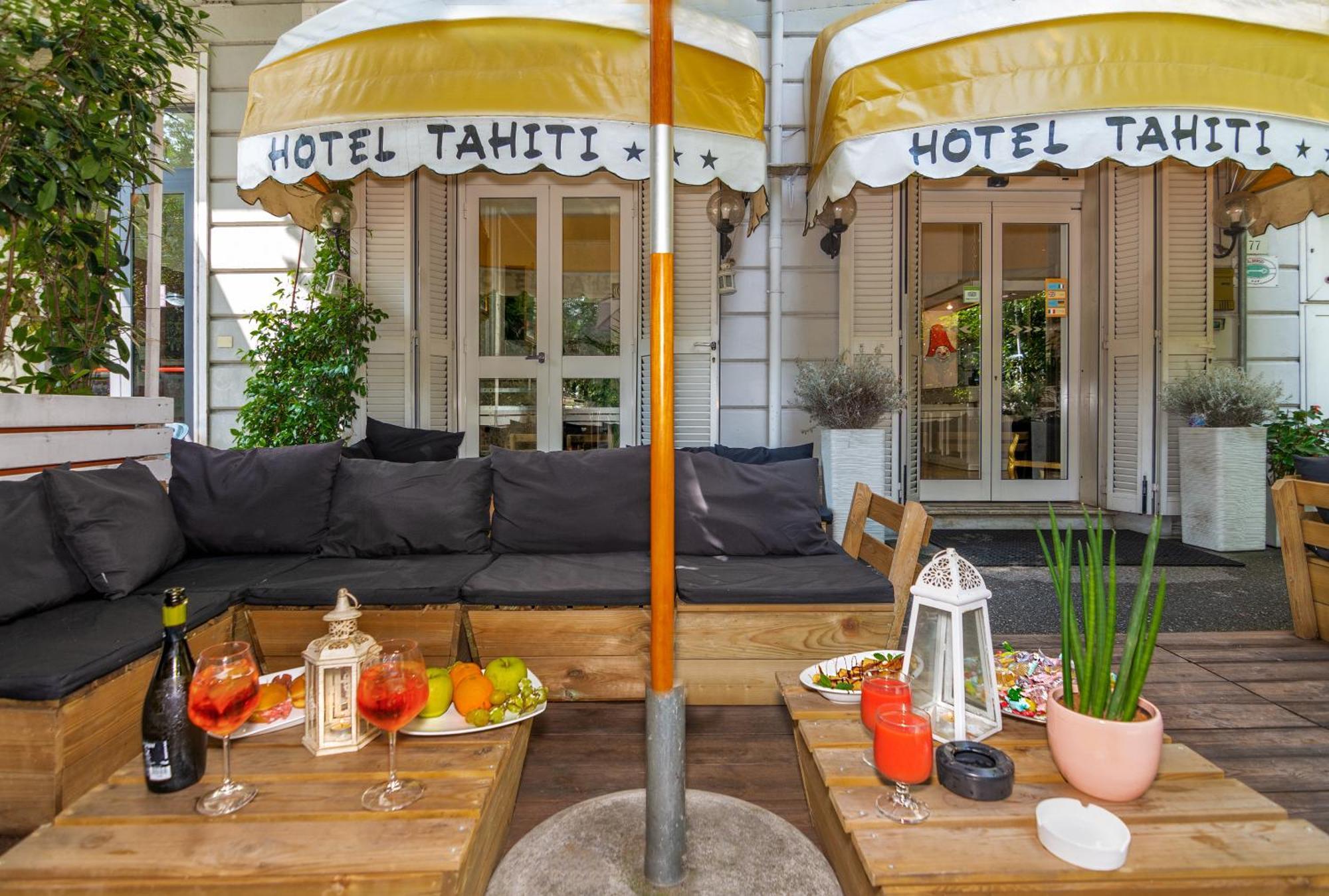 Hotel Tahiti В'яреджо Екстер'єр фото