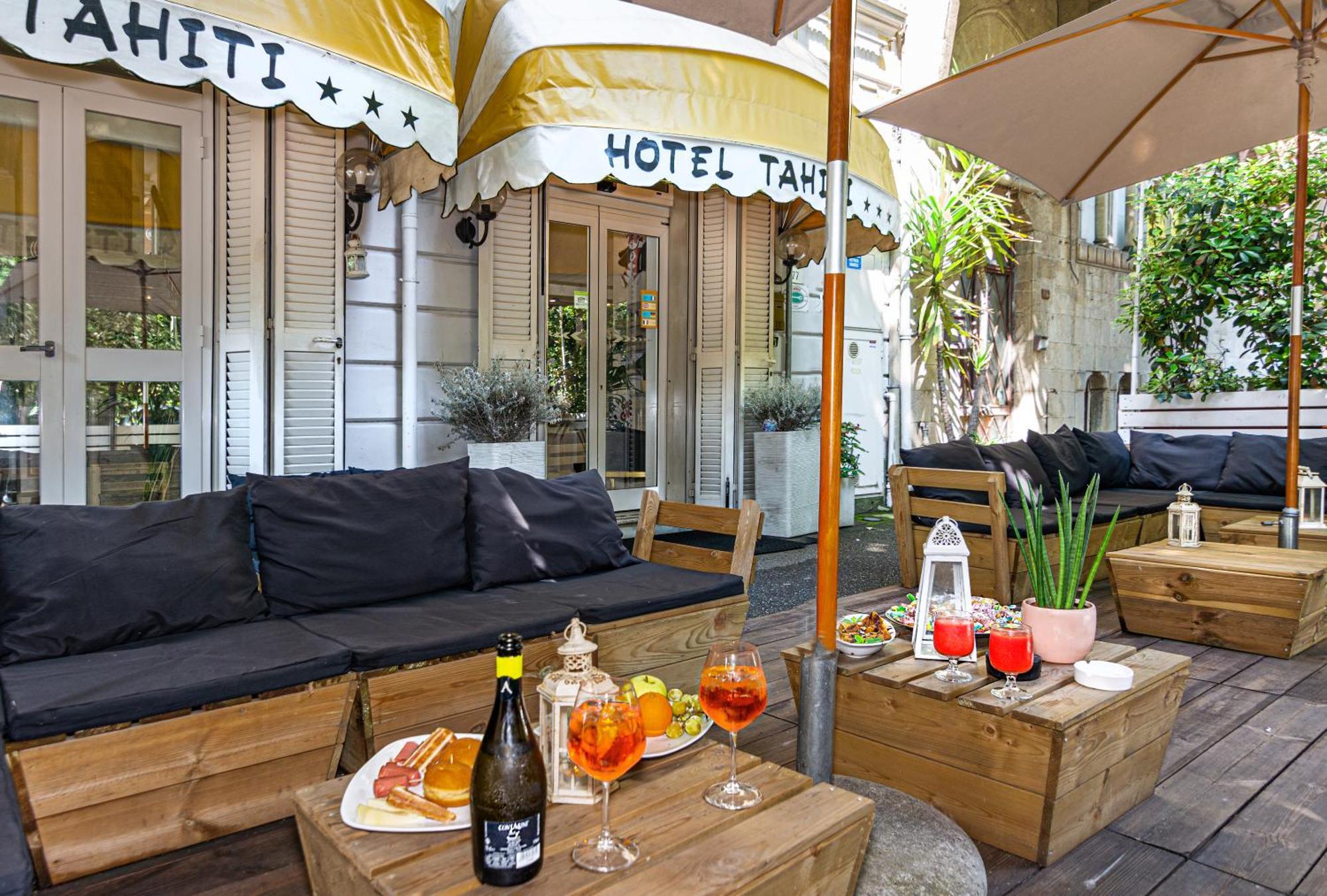 Hotel Tahiti В'яреджо Екстер'єр фото